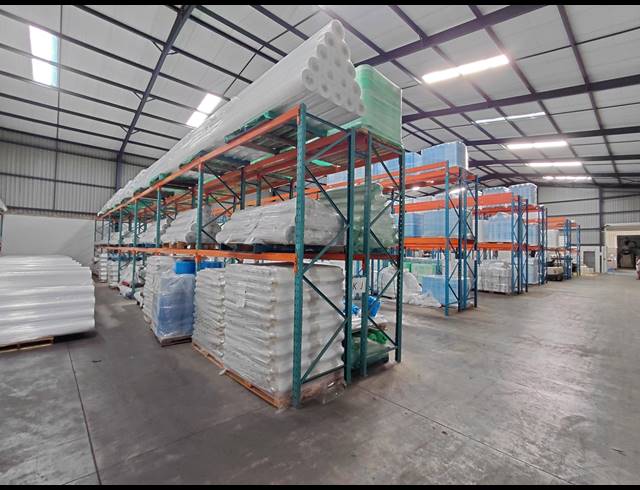 2,099M² WAREHOUSE TO LET IN CLAYVILLE